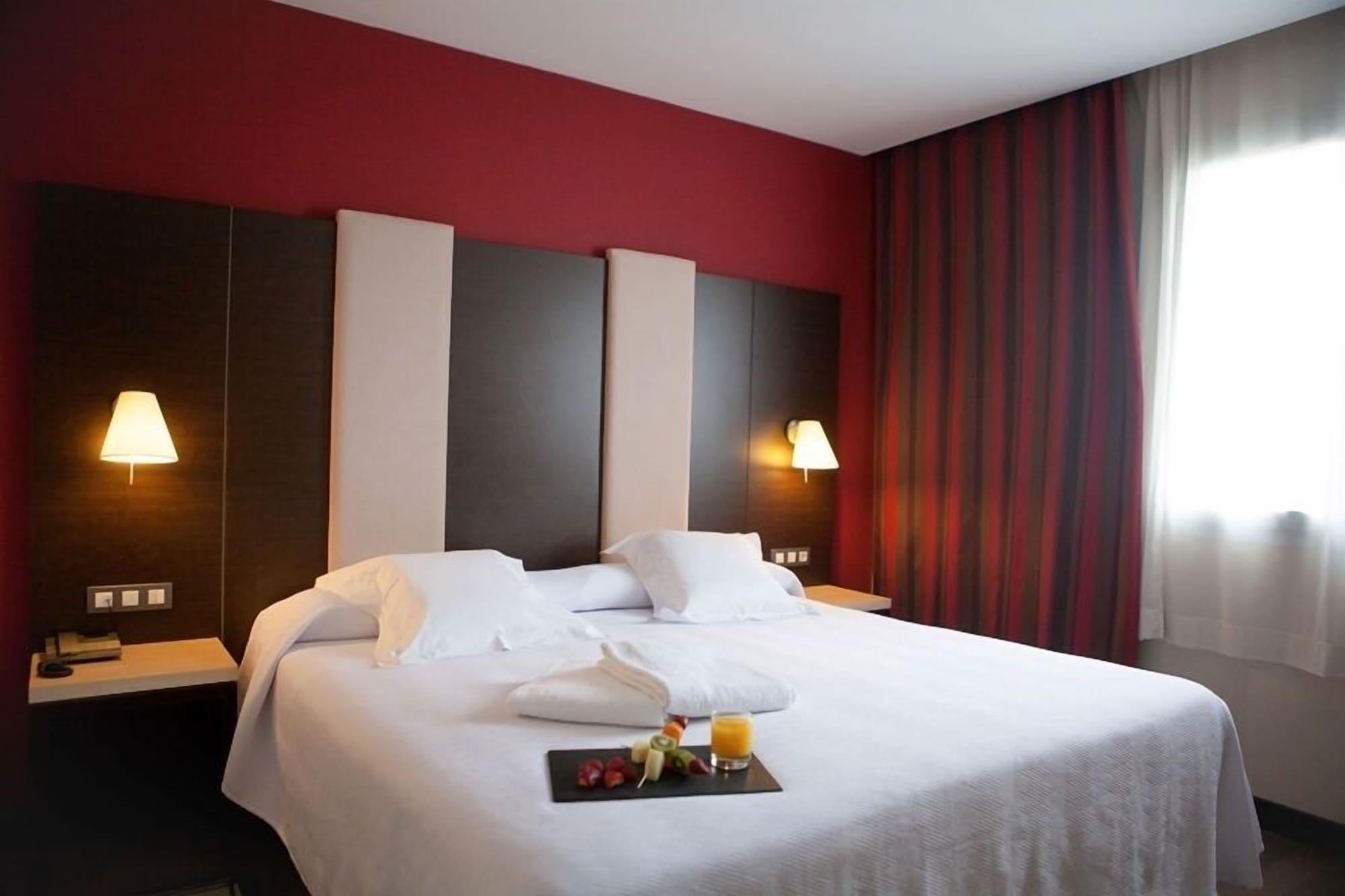 Hotel Azz Pamplona Norte 4*