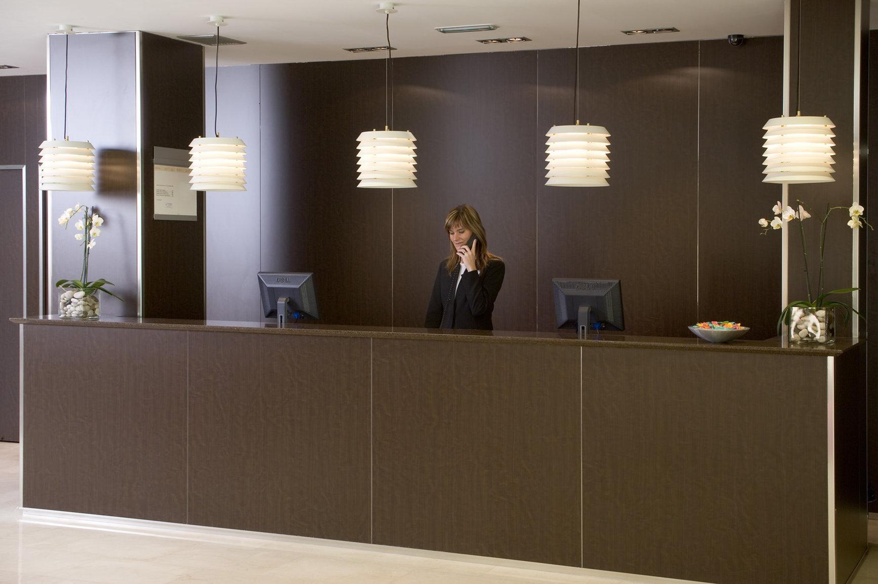 Azz Pamplona Norte Hotel 4*